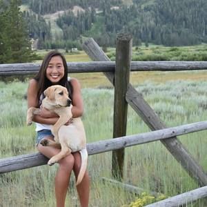 Meet your Posher, Alyssa